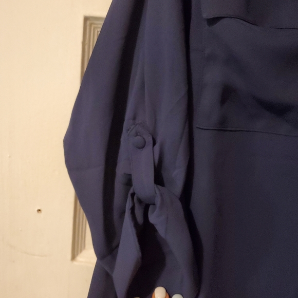 NWT Torrid Navy Georgette Blouse - 1X - Picture 7 of 8